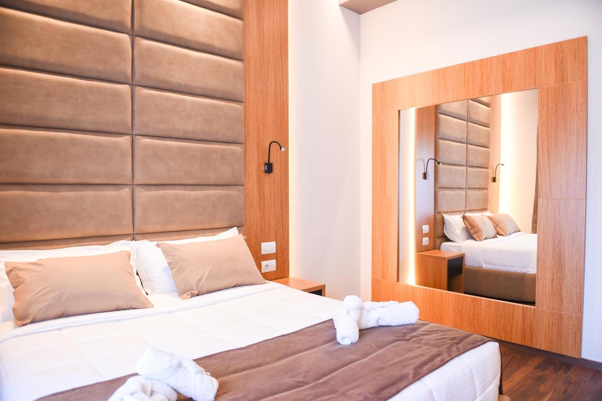 Olivia'S Hill Resort Kryemëdhej Bagian luar foto