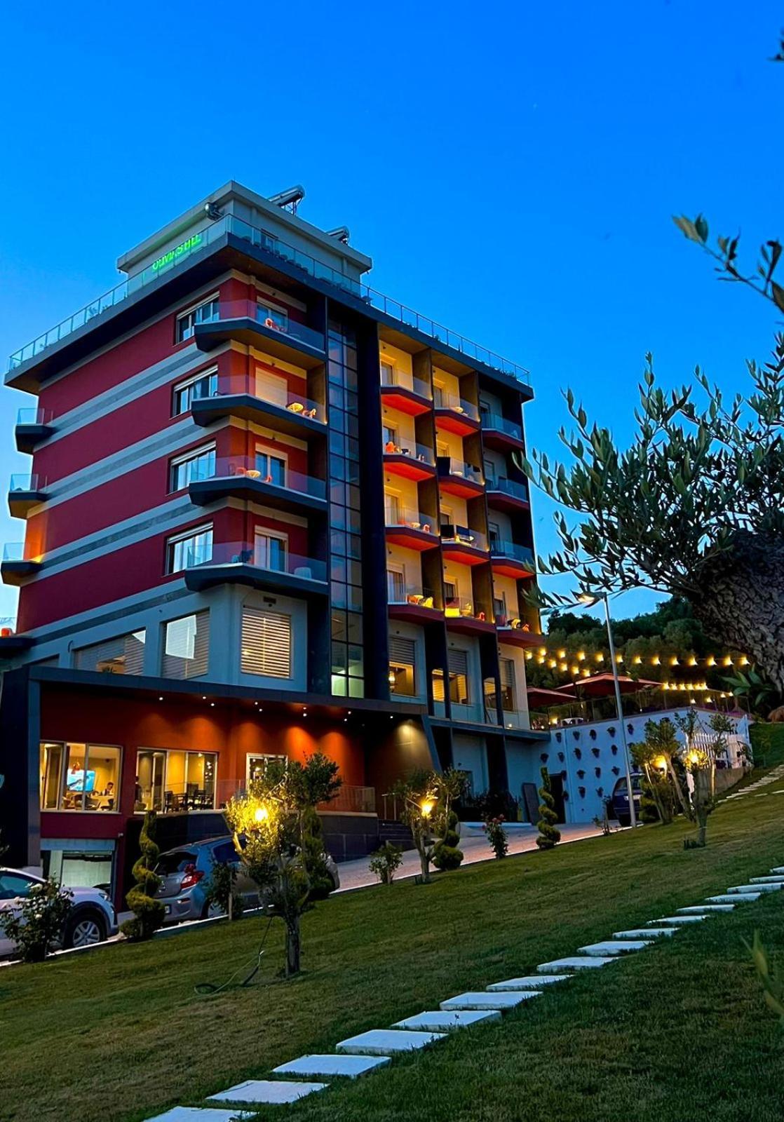 Olivia'S Hill Resort Kryemëdhej Bagian luar foto
